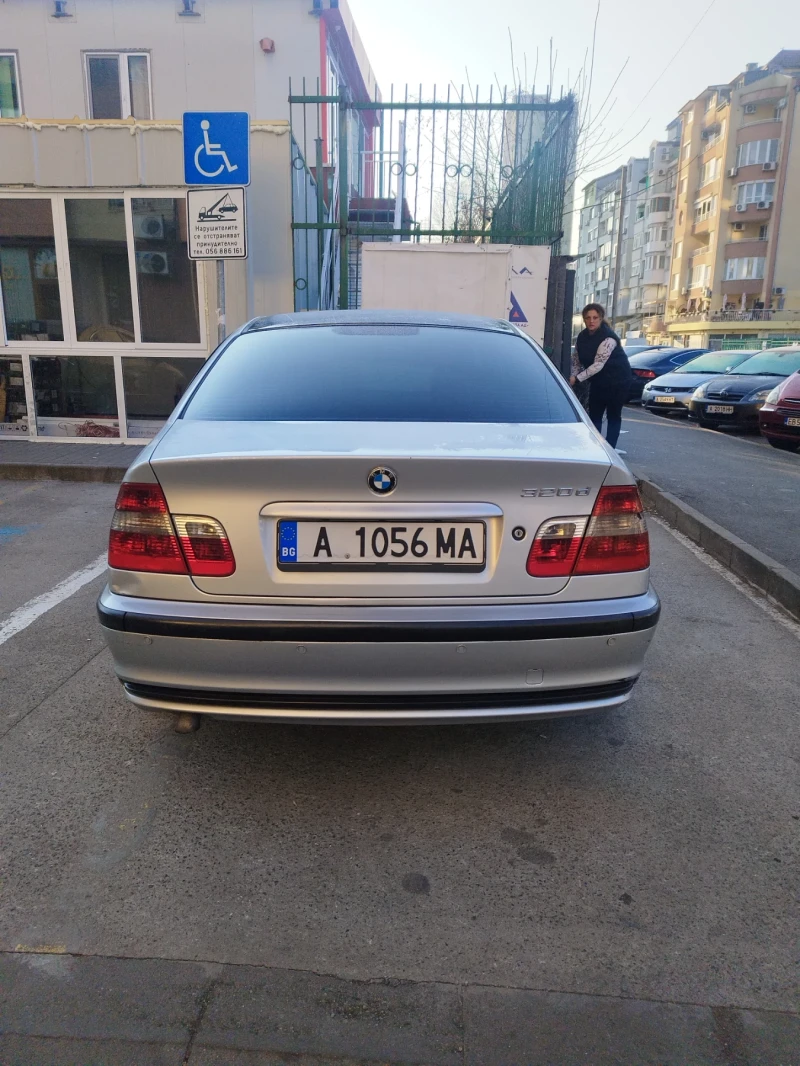 BMW 320 320D, снимка 5 - Автомобили и джипове - 49072312