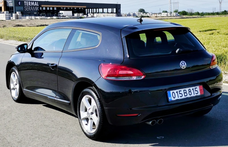 VW Scirocco 2.0TDI DSG 140ks, снимка 4 - Автомобили и джипове - 50541298