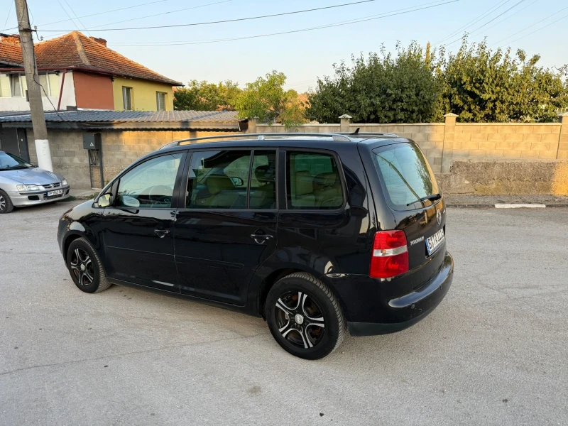 VW Touran 1.9TDI Avtomat, снимка 3 - Автомобили и джипове - 52260826