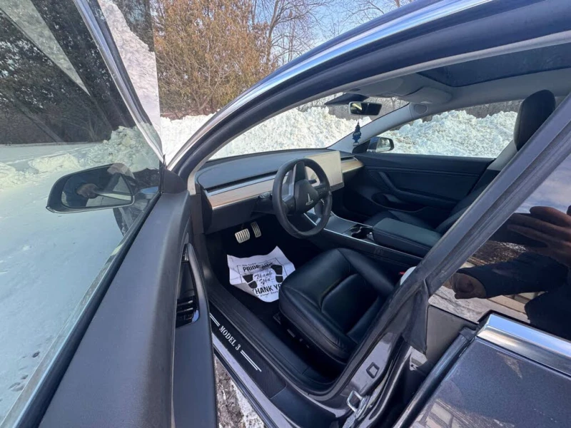 Tesla Model 3 Performance* AWD* АвтоКредит* (ЦЕНА ДО БГ), снимка 11 - Автомобили и джипове - 52796321