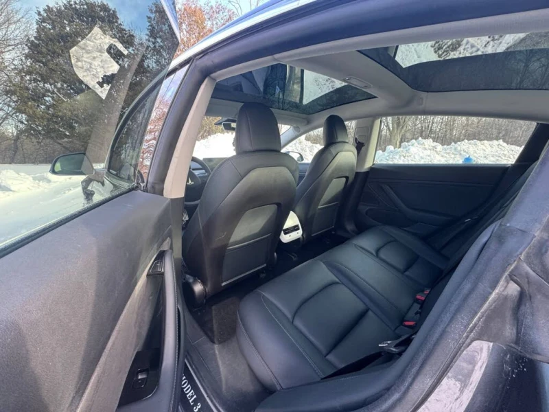 Tesla Model 3 Performance* AWD* АвтоКредит* (ЦЕНА ДО БГ), снимка 9 - Автомобили и джипове - 52796321