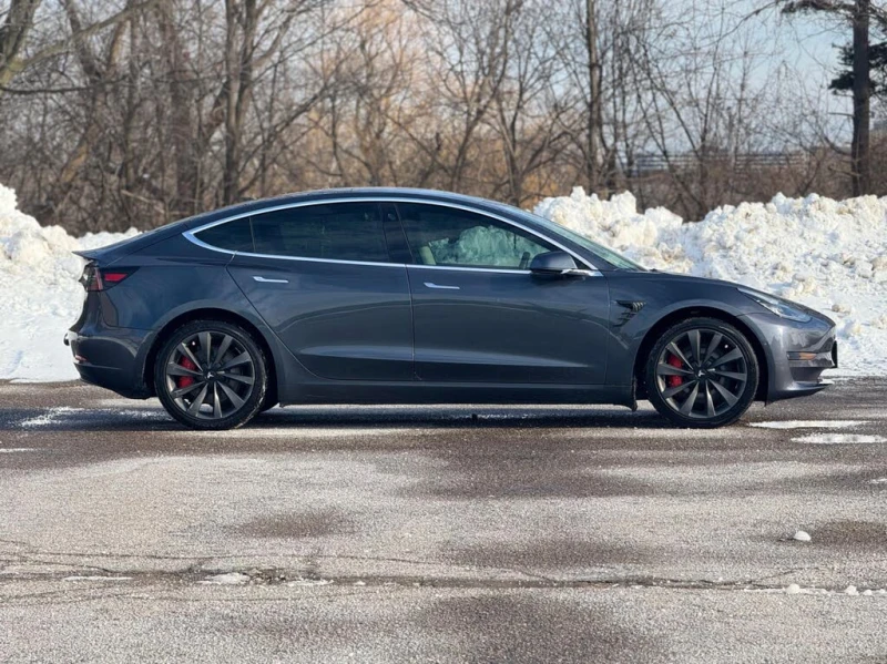 Tesla Model 3 Performance* AWD* АвтоКредит* (ЦЕНА ДО БГ), снимка 4 - Автомобили и джипове - 52796321