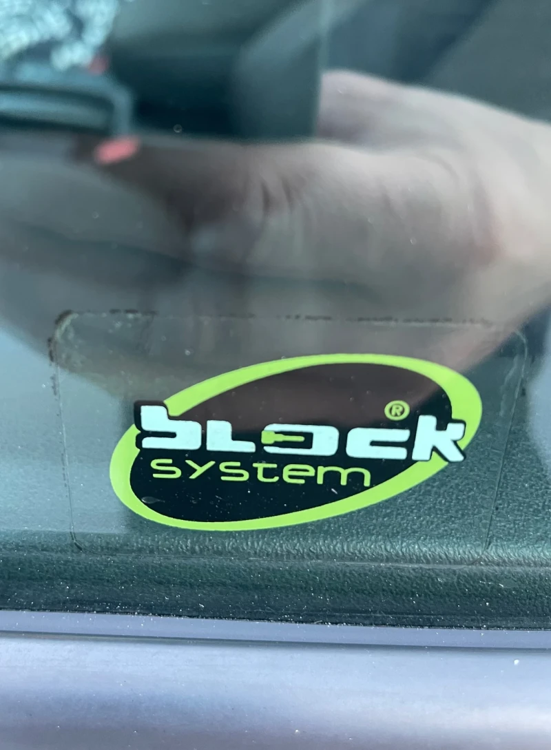 Audi A3 Sportback 2.0 TDI 140 кс, снимка 16 - Автомобили и джипове - 52807158