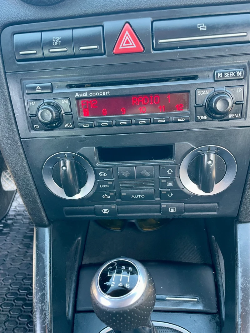 Audi A3 Sportback 2.0 TDI 140 кс, снимка 12 - Автомобили и джипове - 52807158