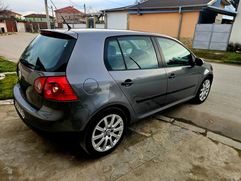 VW Golf 1.9 TDI, снимка 6 - Автомобили и джипове - 53260807