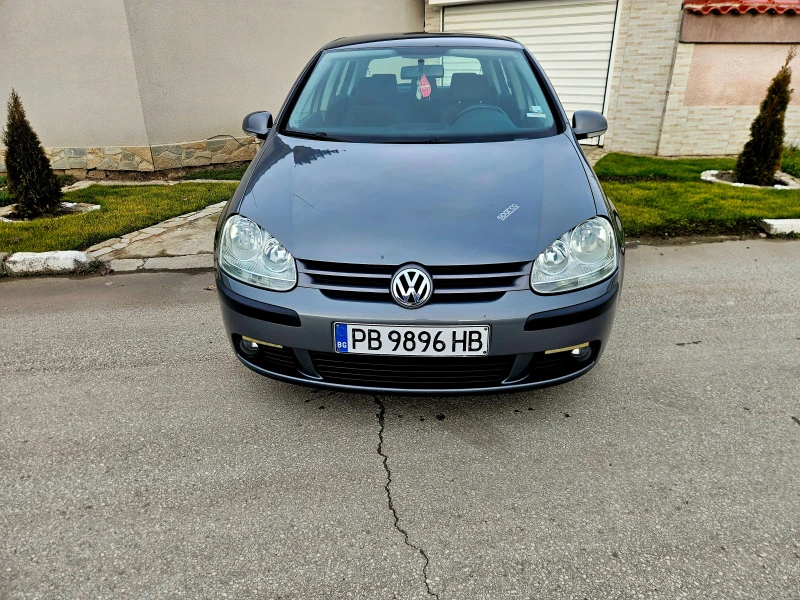 VW Golf 1.9 TDI, снимка 2 - Автомобили и джипове - 53260807