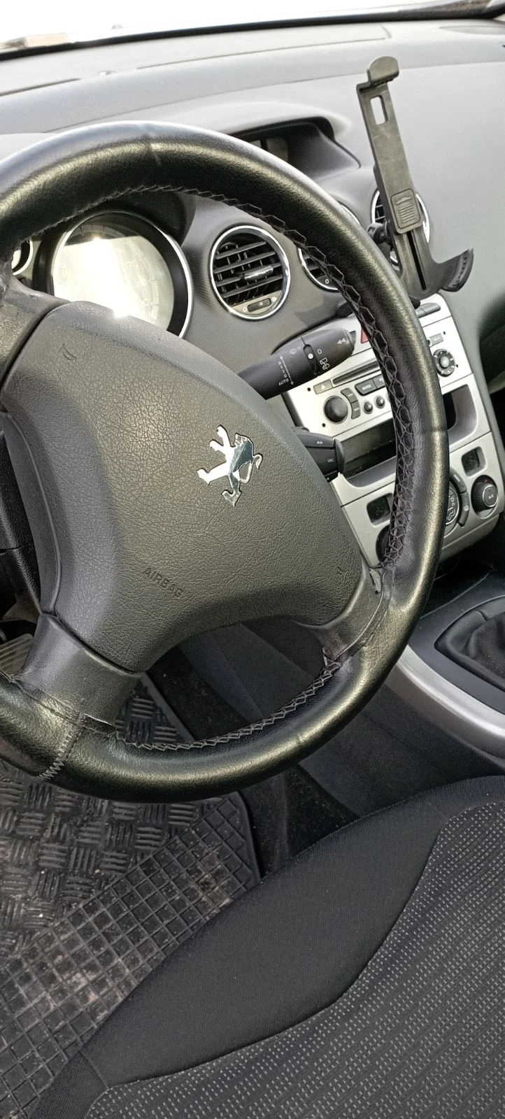 Peugeot 308 комби, снимка 11 - Автомобили и джипове - 53707099