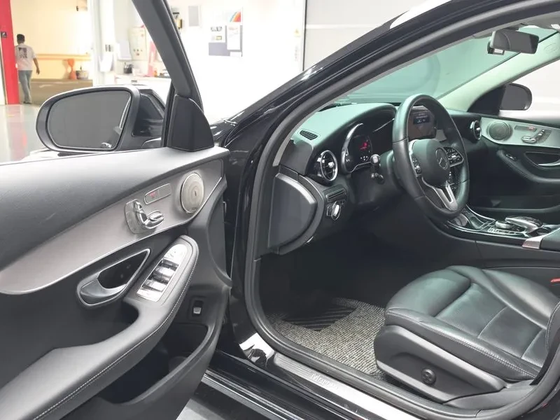 Mercedes-Benz C 200 AVANTGARDE, снимка 10 - Автомобили и джипове - 56016760