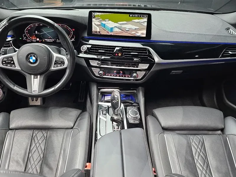 BMW 530 530i M Sport | HEAD-UP* HARMAN/KARDON* ���������*  | Mobile.bg � ����������� 7