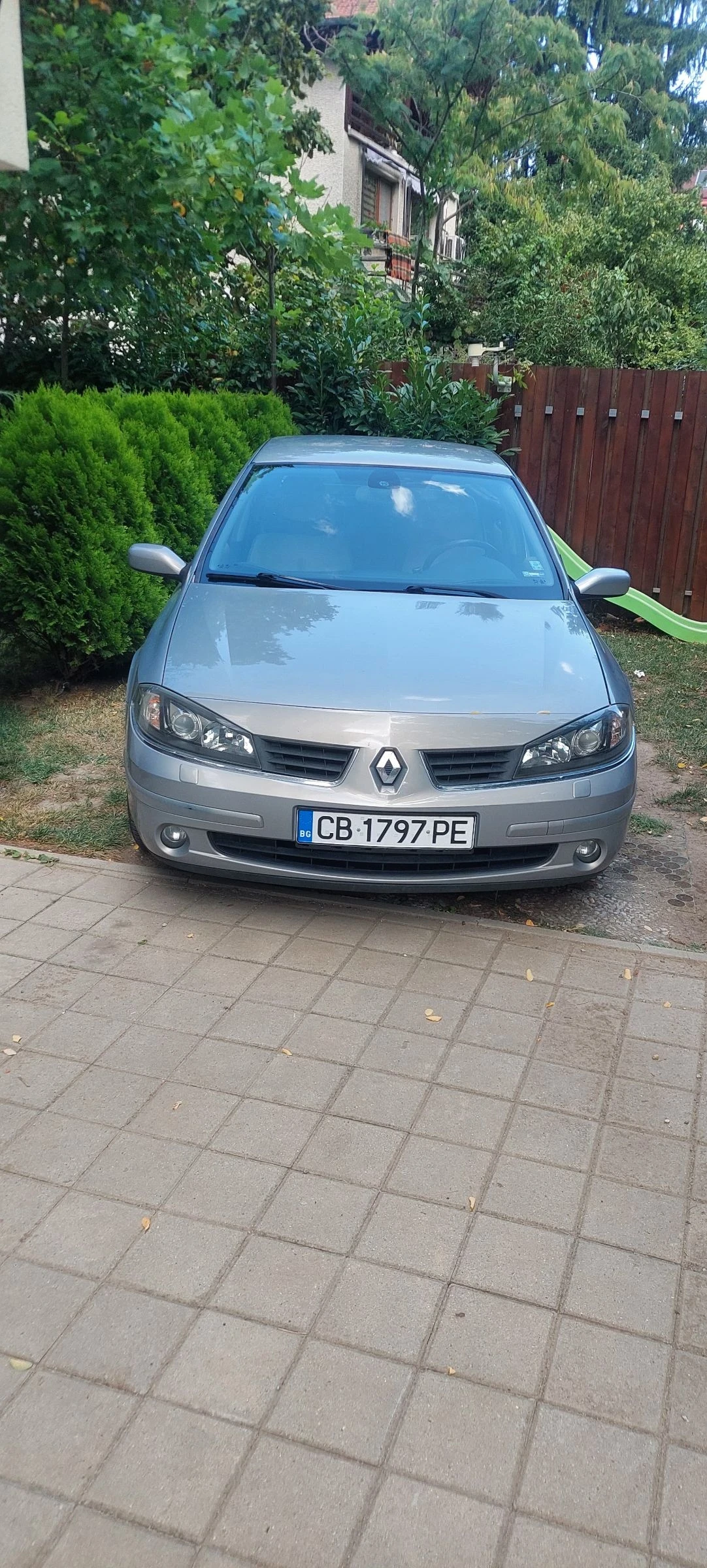 Renault Laguna 2.0 бензин/газ Initialle-Paris, снимка 1