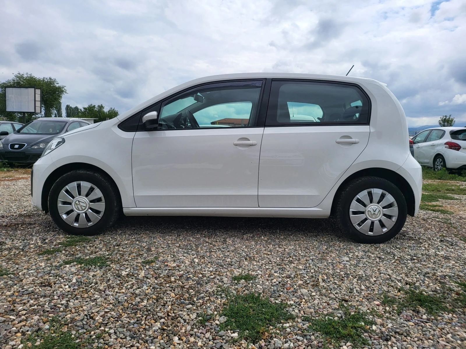 VW Up  - изображение 8