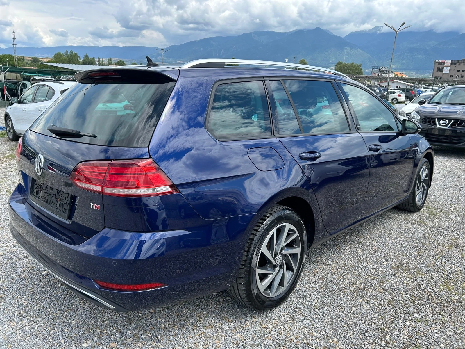 VW Golf 1.6TDI/Automatik - изображение 6