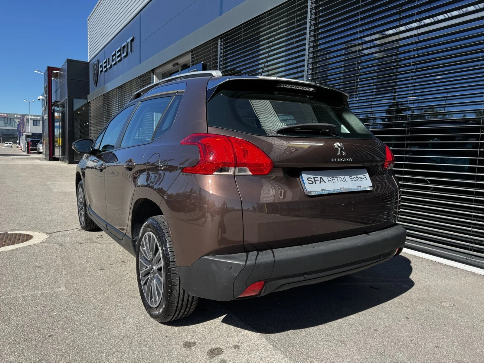 Peugeot 2008 ACTIVE 1.2 VTi 82 hp BVM5 - изображение 7