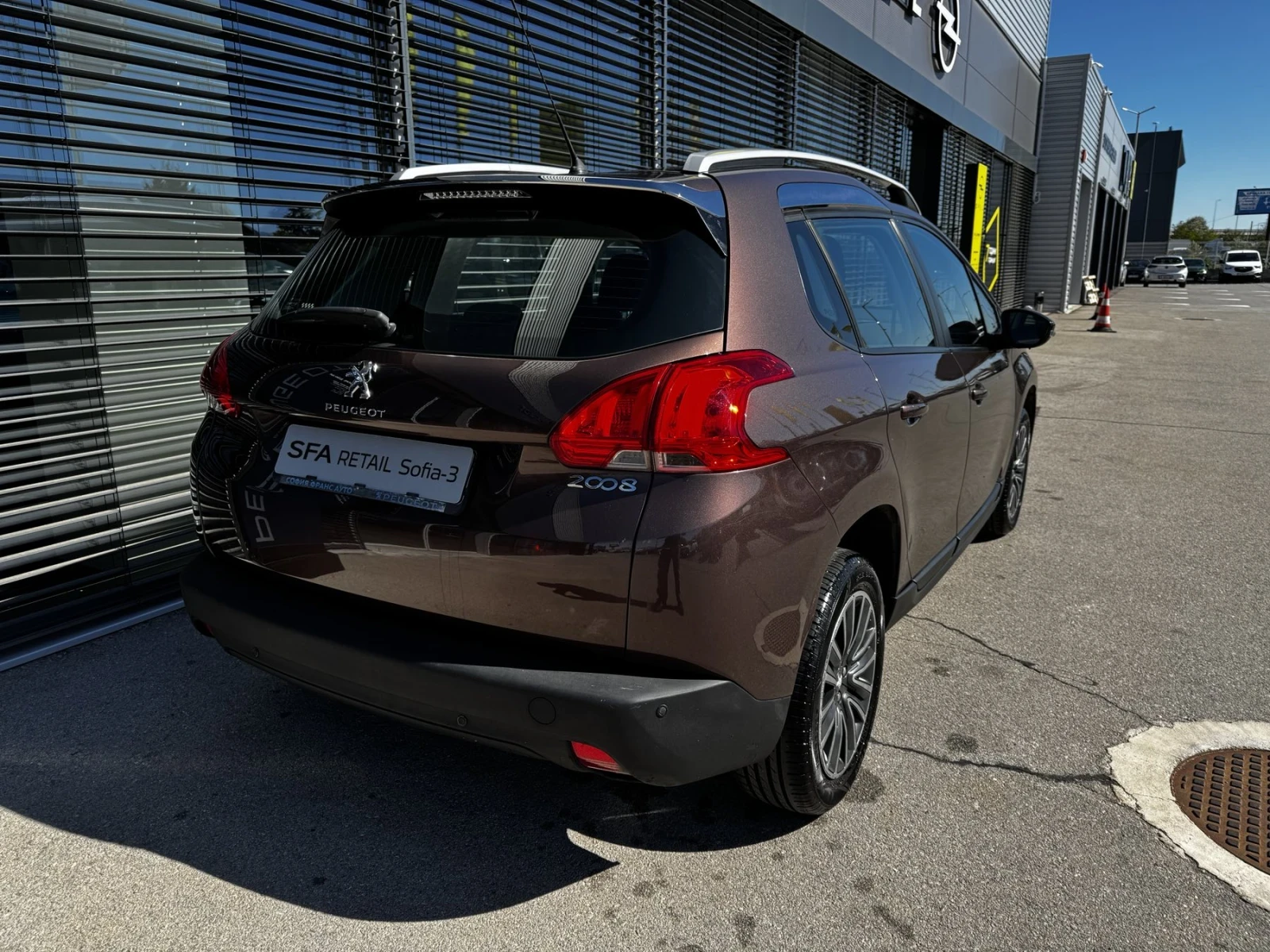 Peugeot 2008 ACTIVE 1.2 VTi 82 hp BVM5 - изображение 5