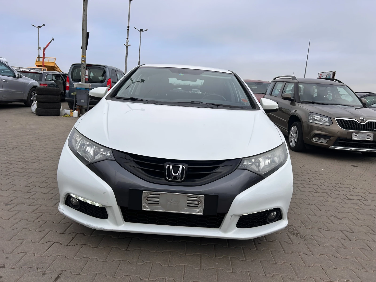 Honda Civic 2.2DTEC NAVI/KAMERA  - изображение 3