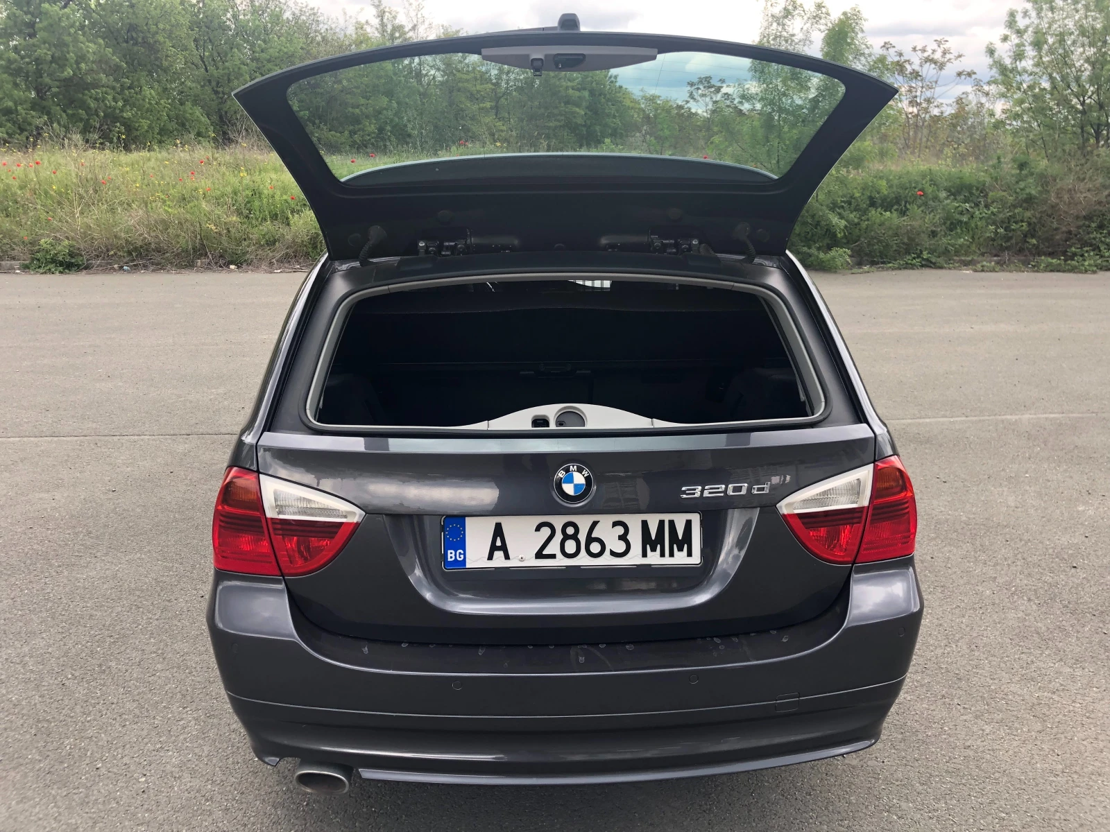 BMW 320 320 d - изображение 5