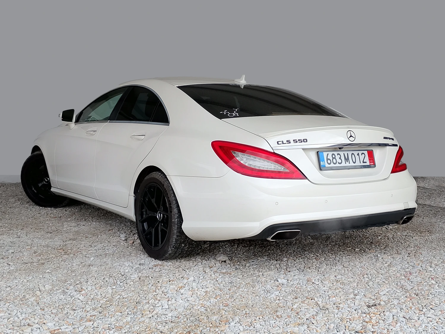 Mercedes-Benz CLS 500 4matic - изображение 4