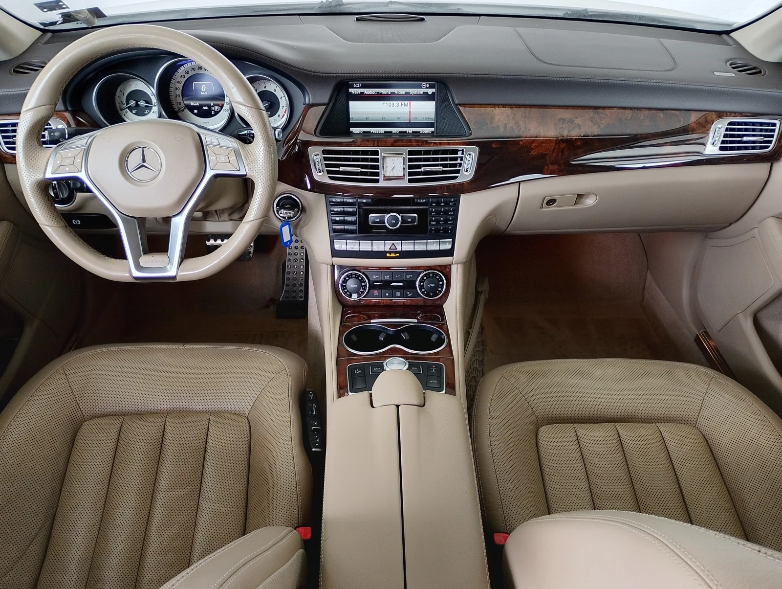 Mercedes-Benz CLS 500 4matic - изображение 5