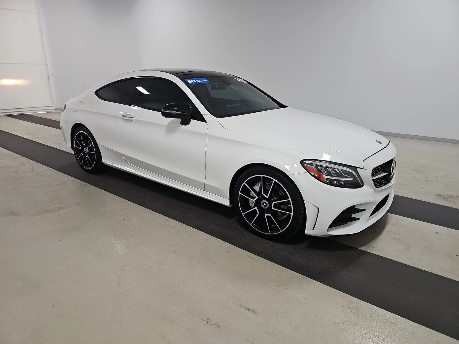 Mercedes-Benz C 300 AMG* 9G* BURMASTER* PANO* KEYLESS GO* AMBIENT* FAC - изображение 3