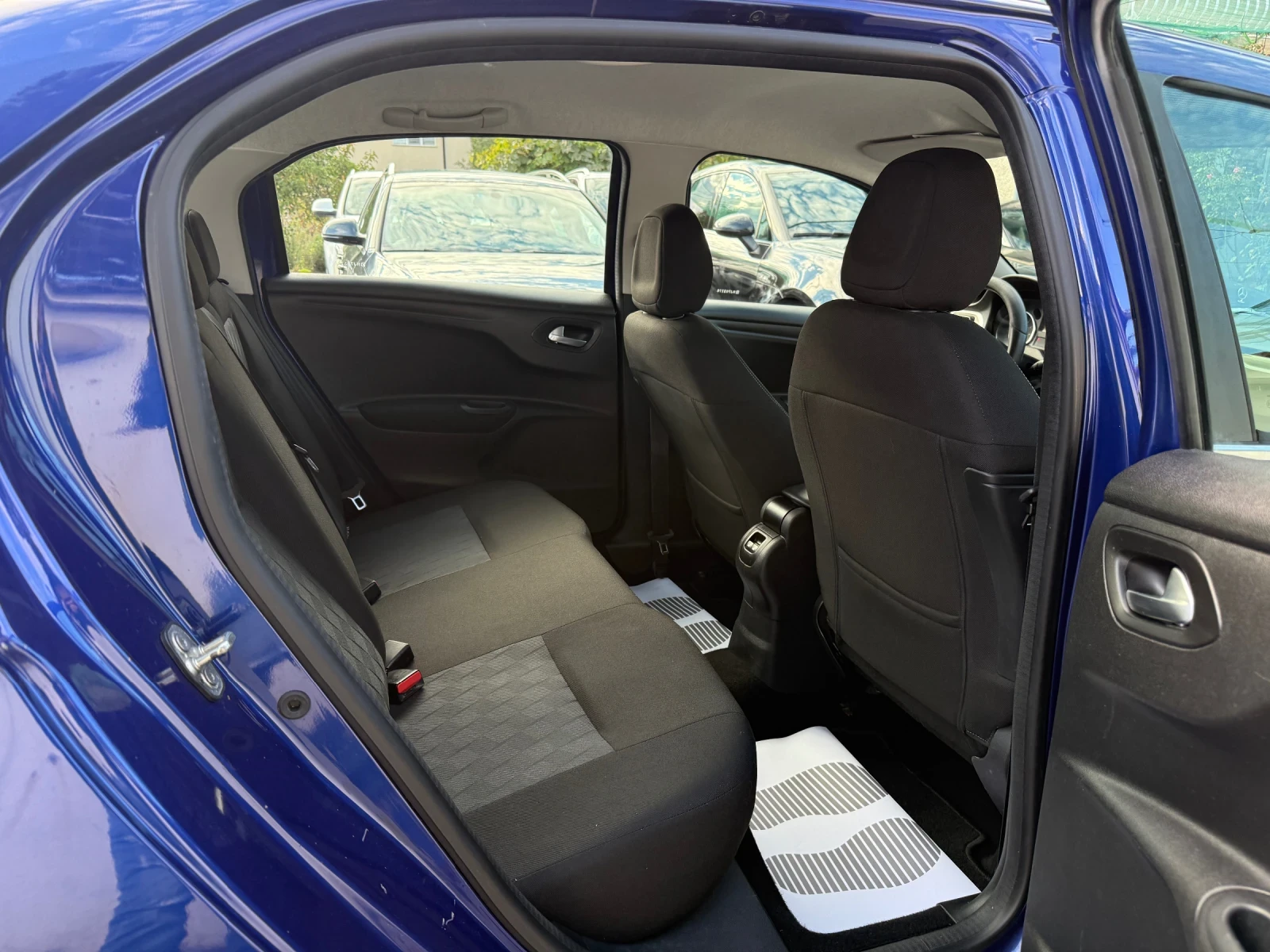 Citroen C-Elysee 1.6HDI EXCLUSIVE FACELIFT NAVI  | Mobile.bg — изображение 14
