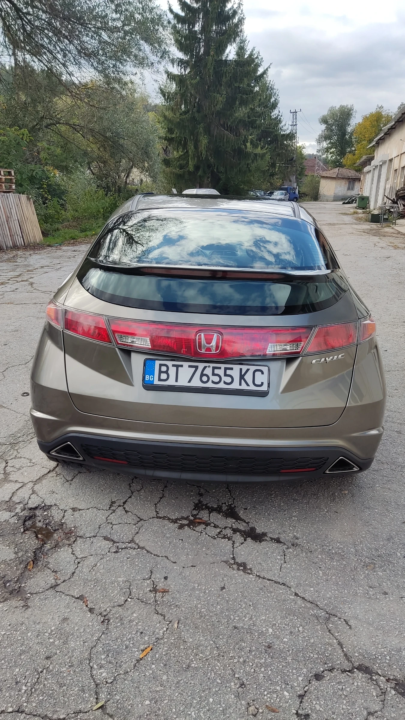 Honda Civic 8 - изображение 6