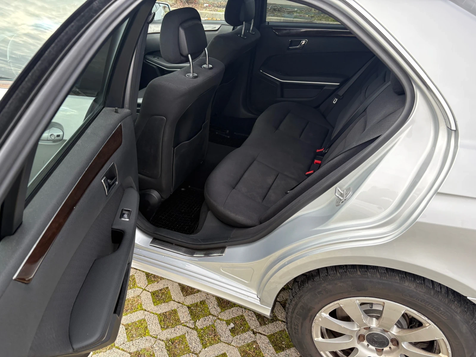 Mercedes-Benz E 250 | Mobile.bg � ����������� 11