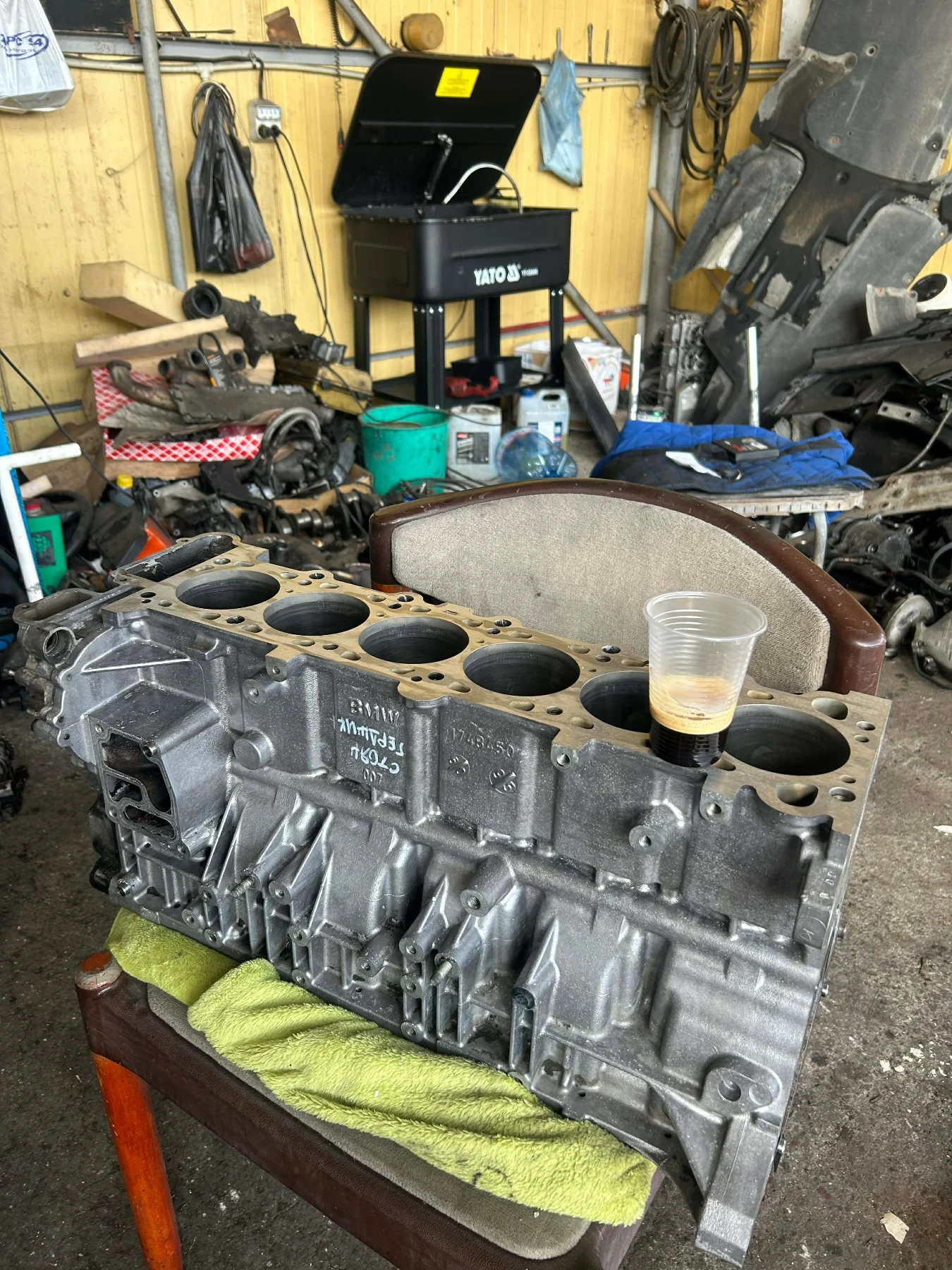 BMW 528, снимка 8 - Автомобили и джипове - 54165631