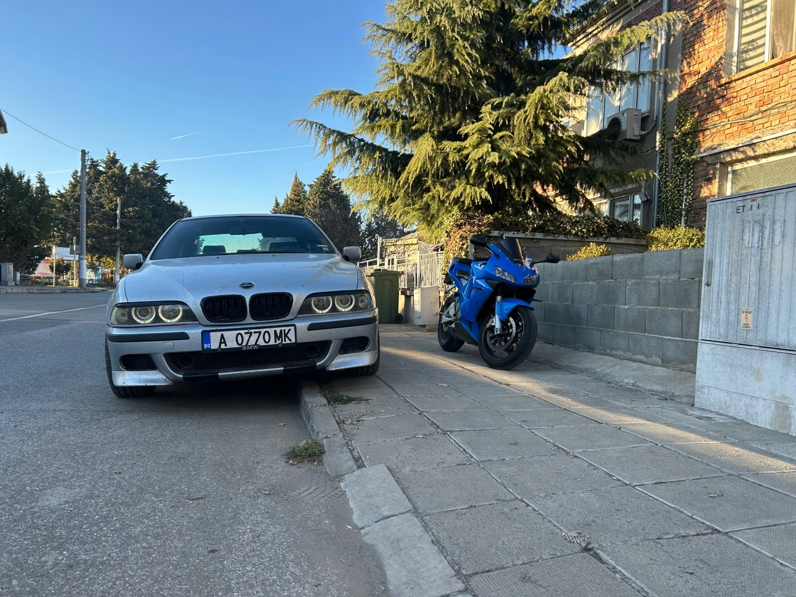 BMW 528, снимка 11 - Автомобили и джипове - 54165631