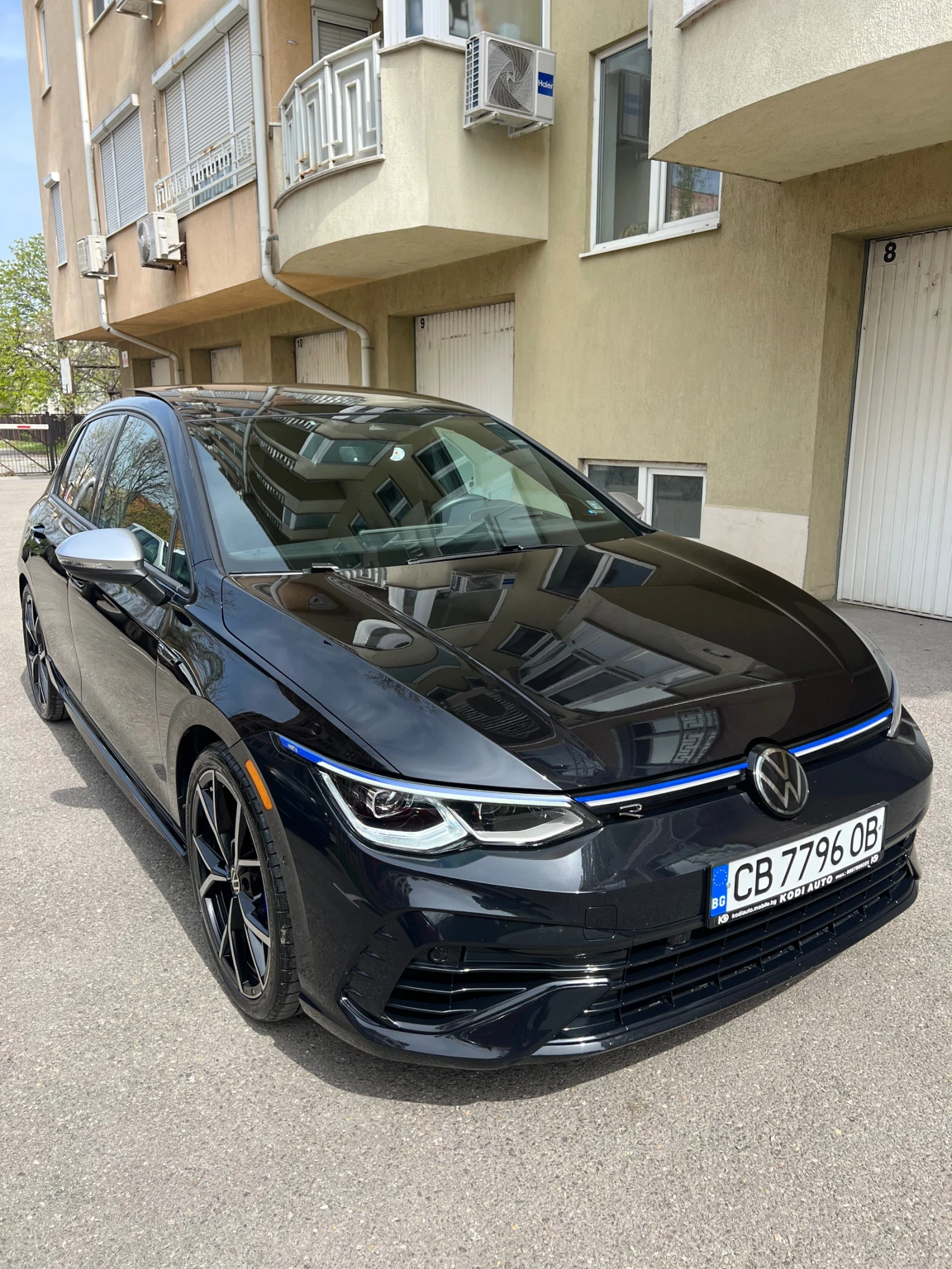 VW Golf 8R Anniversary, снимка 2 - Автомобили и джипове - 54182459