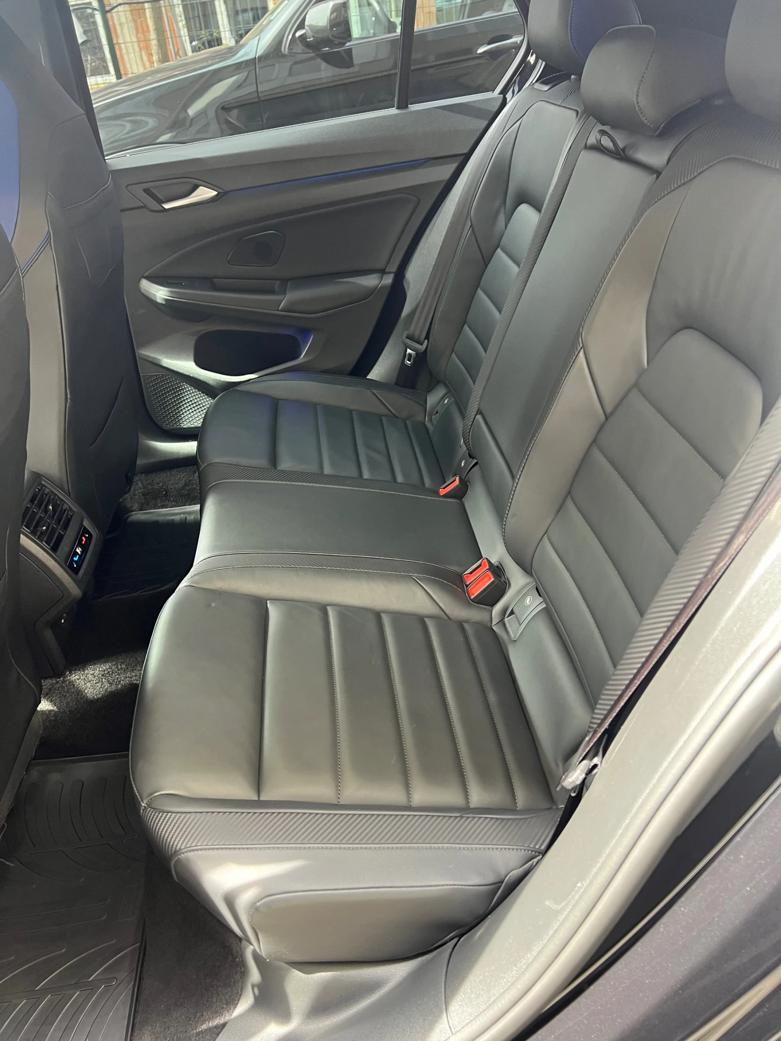 VW Golf 8R Anniversary, снимка 13 - Автомобили и джипове - 54182459