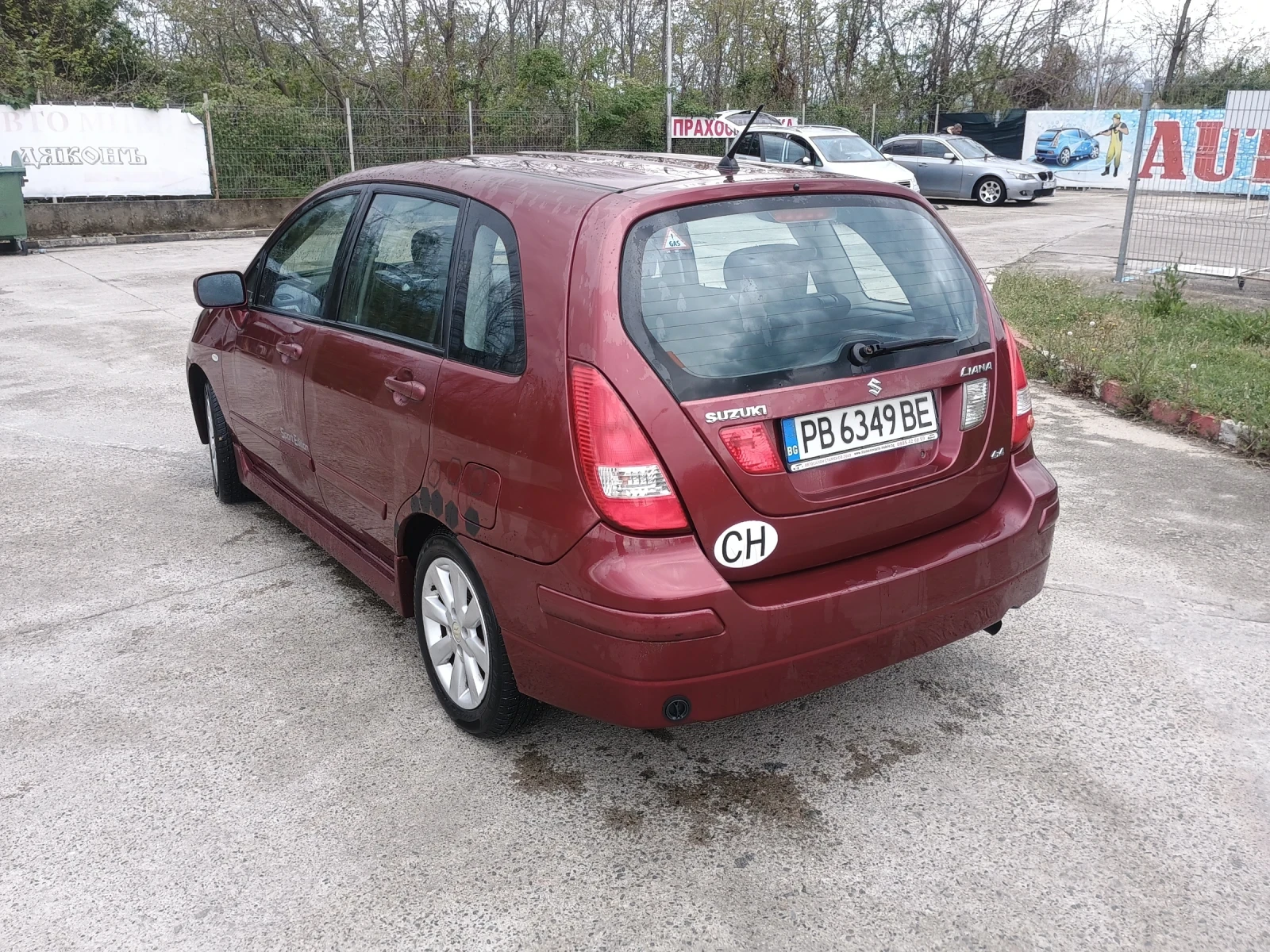 Suzuki Liana, снимка 2 - Автомобили и джипове - 54380489