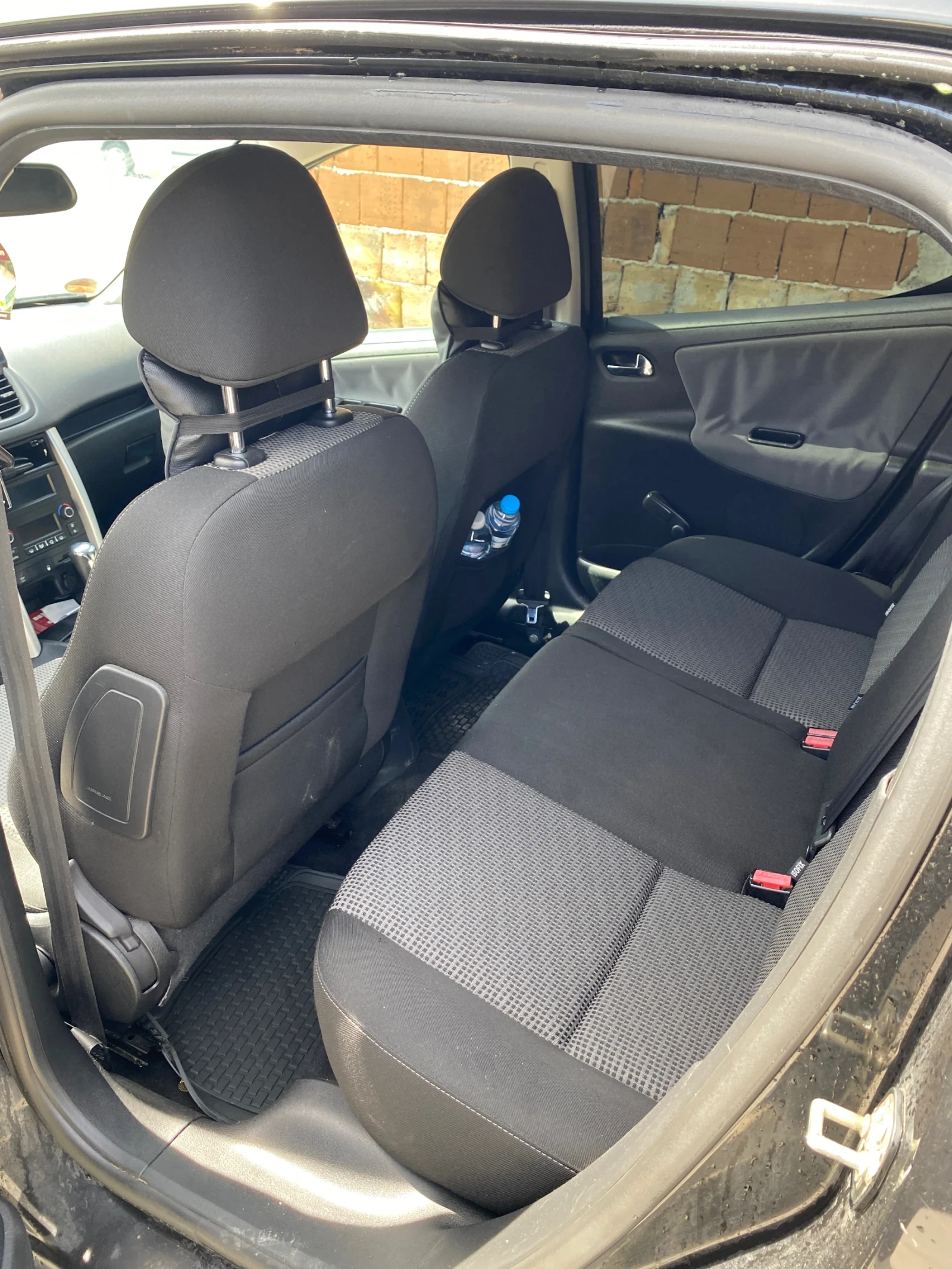 Peugeot 207, снимка 5 - Автомобили и джипове - 54765826