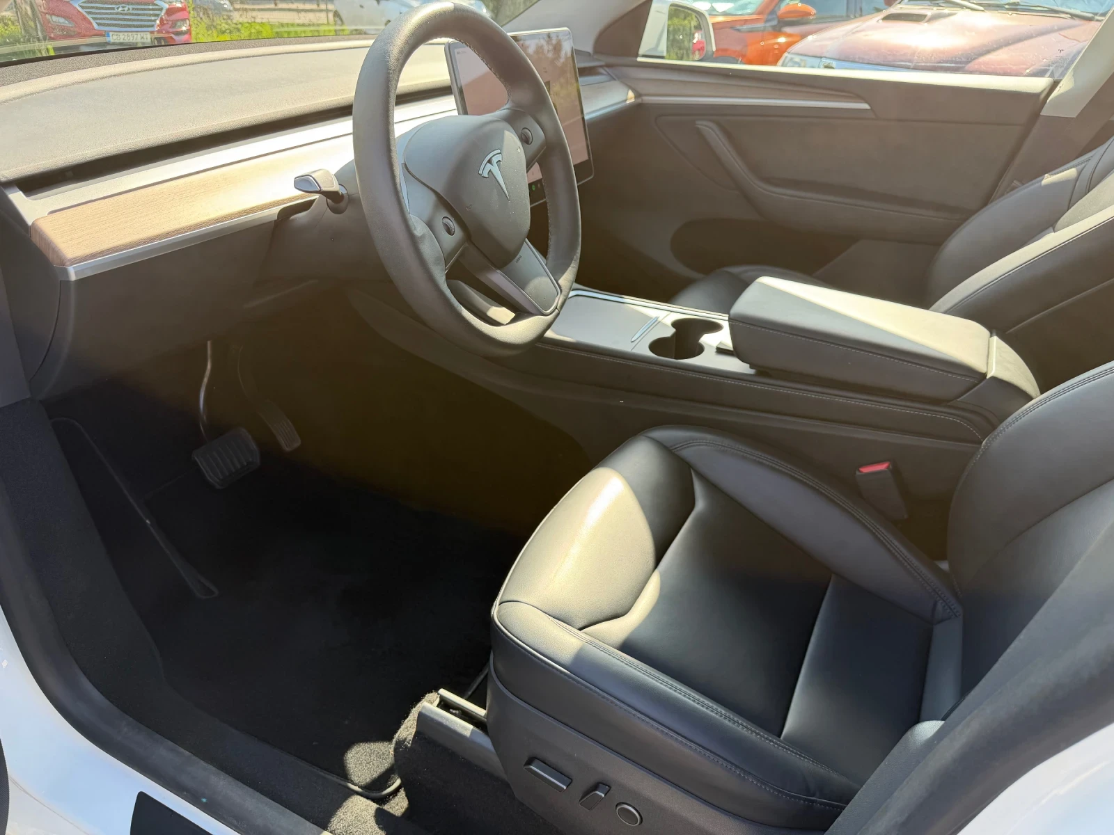 Tesla Model Y, снимка 9 - Автомобили и джипове - 55097473