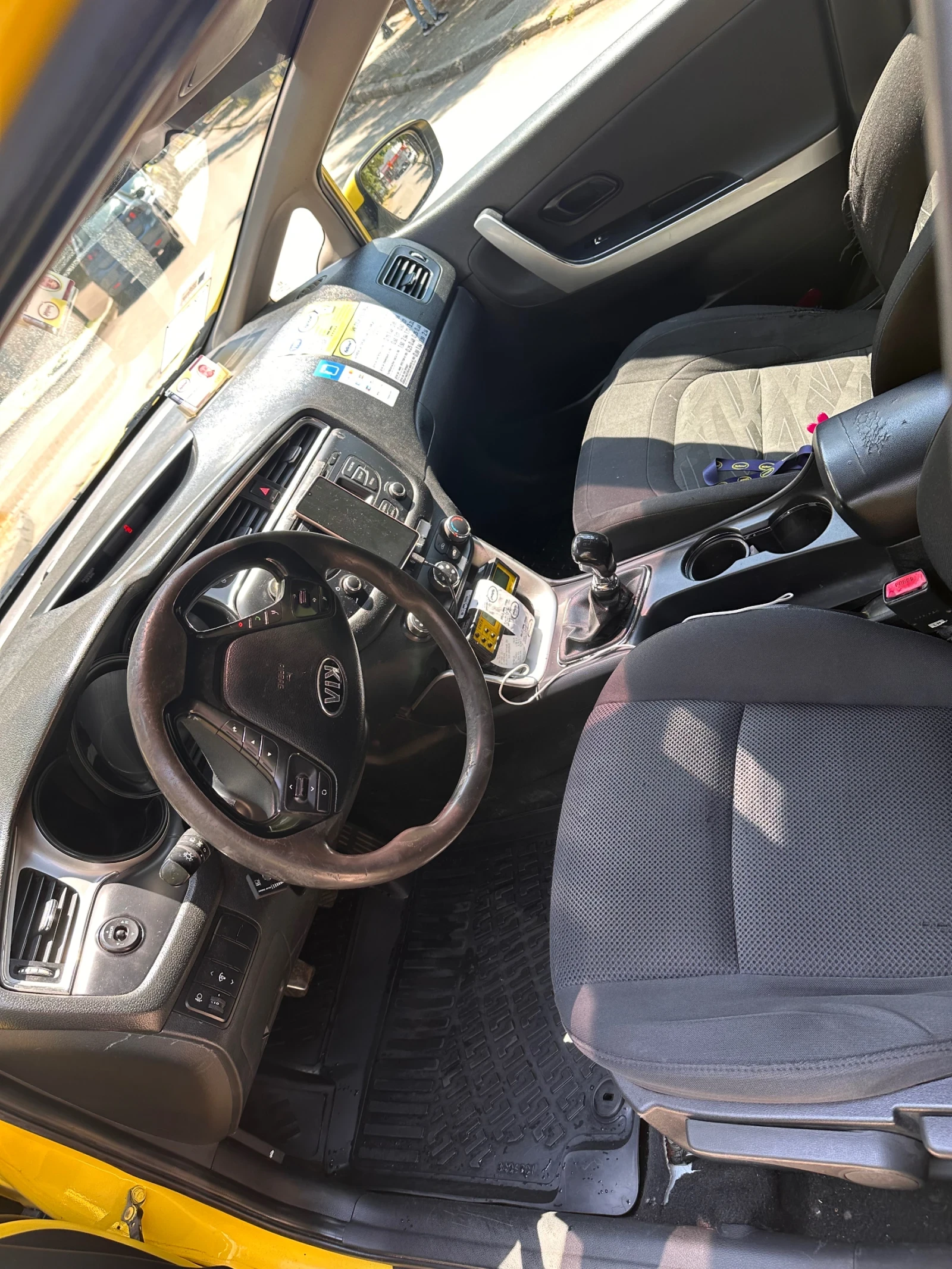 Kia Ceed, снимка 8 - Автомобили и джипове - 55375732
