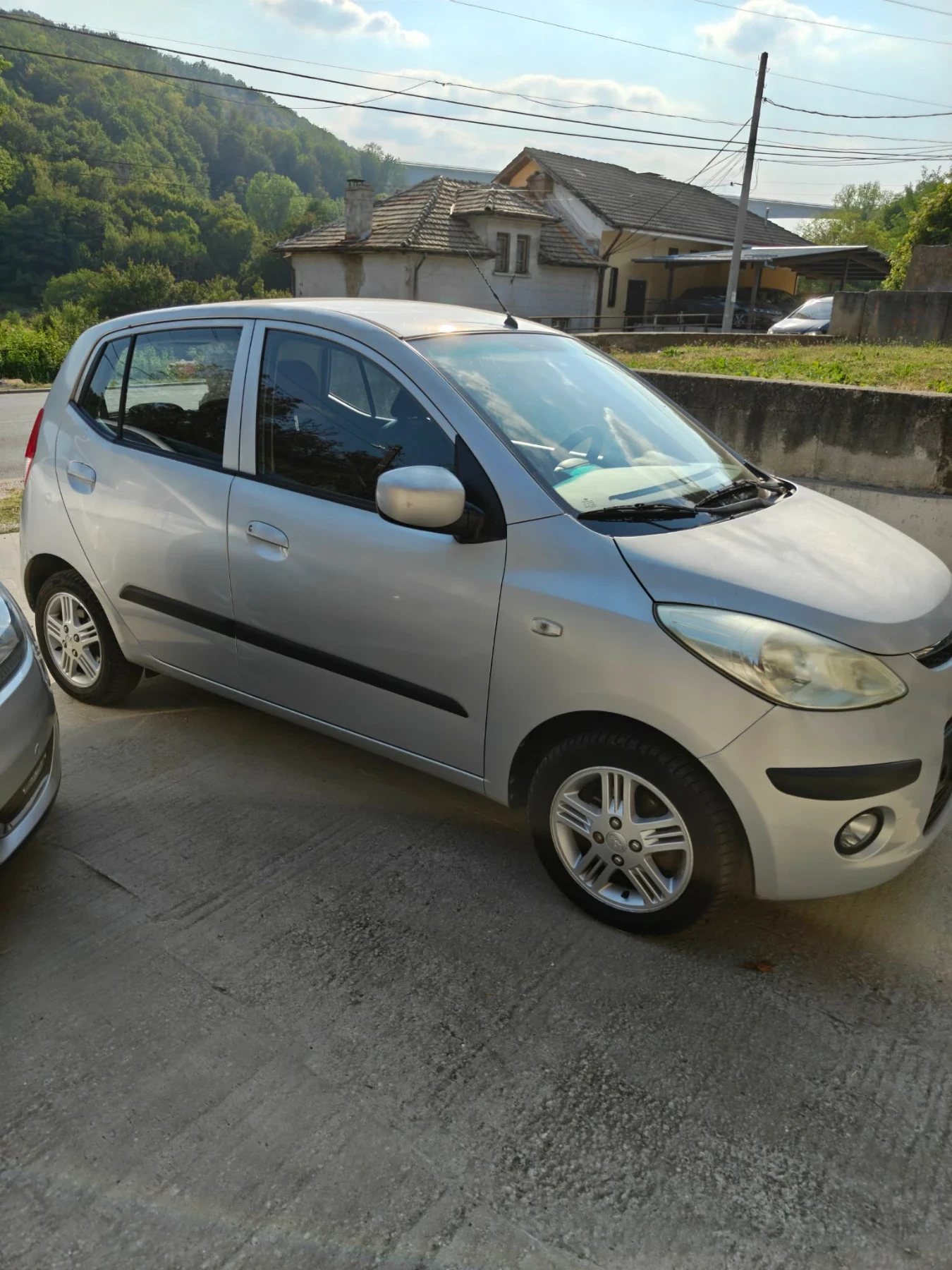 Hyundai I10, снимка 15 - Автомобили и джипове - 55709409