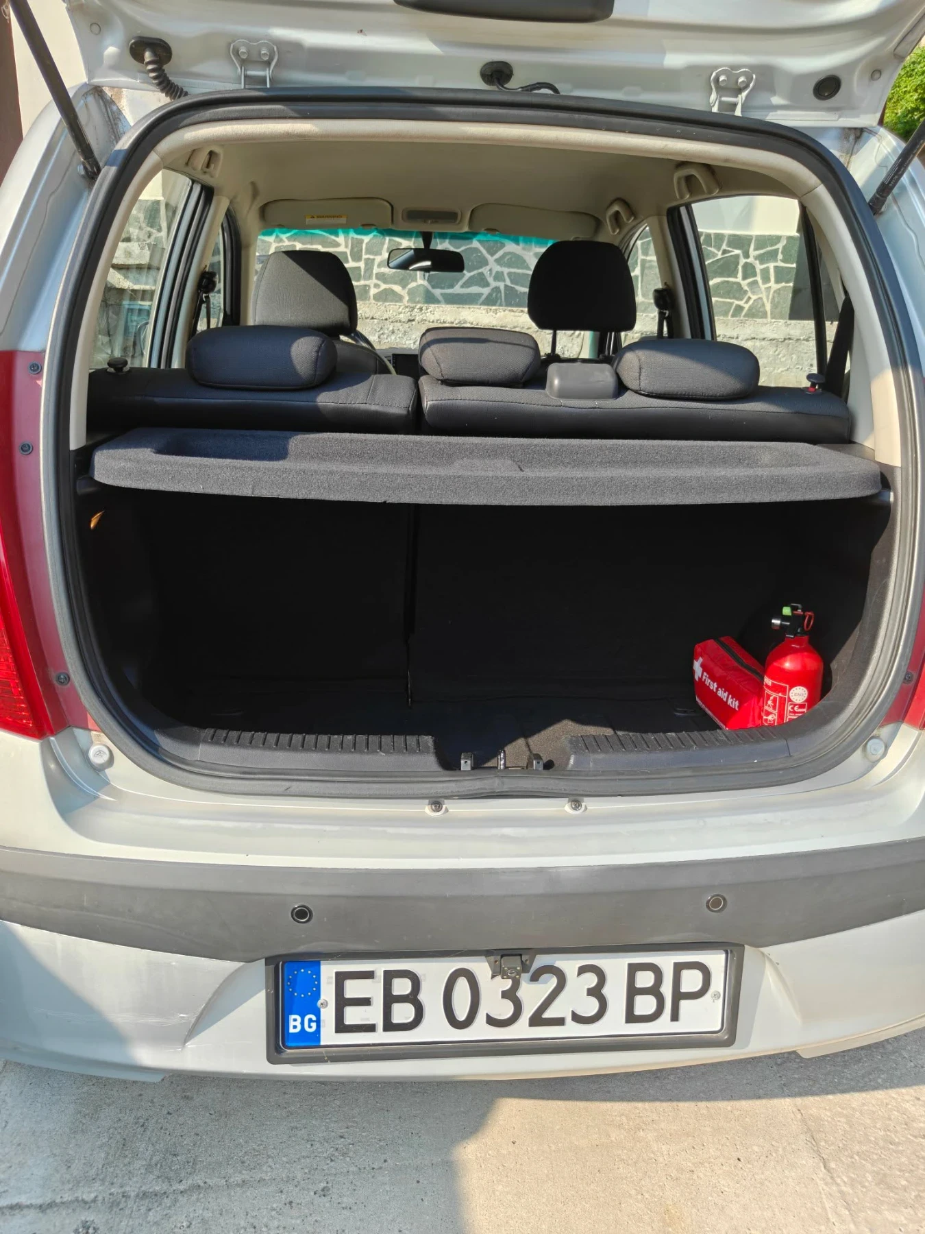 Hyundai I10, снимка 13 - Автомобили и джипове - 55709409
