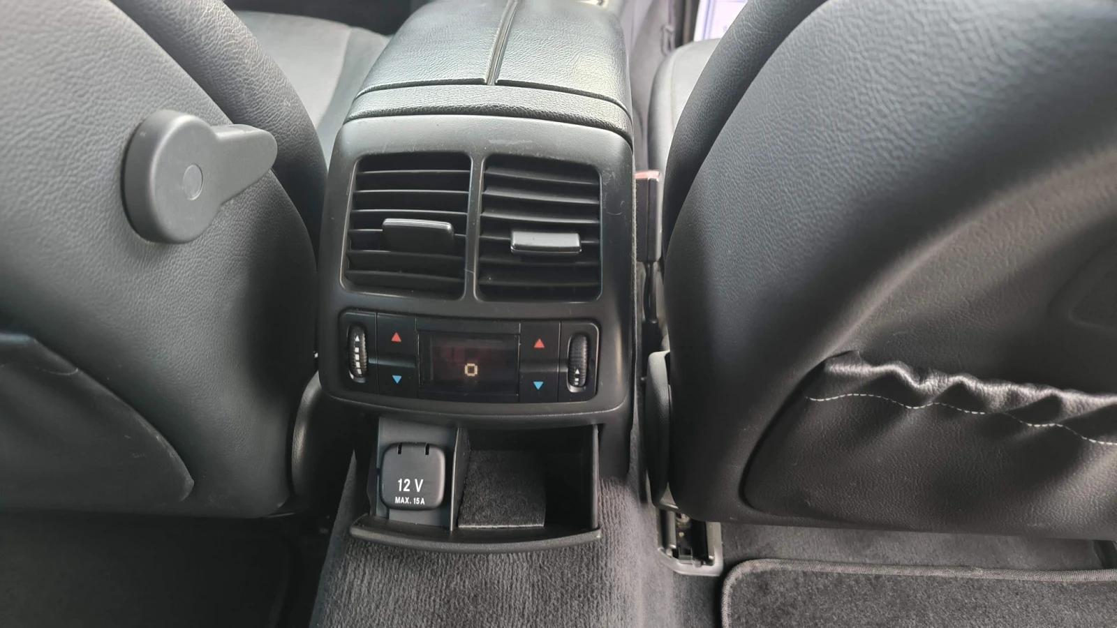 Mercedes-Benz E 320, снимка 12 - Автомобили и джипове - 55804023