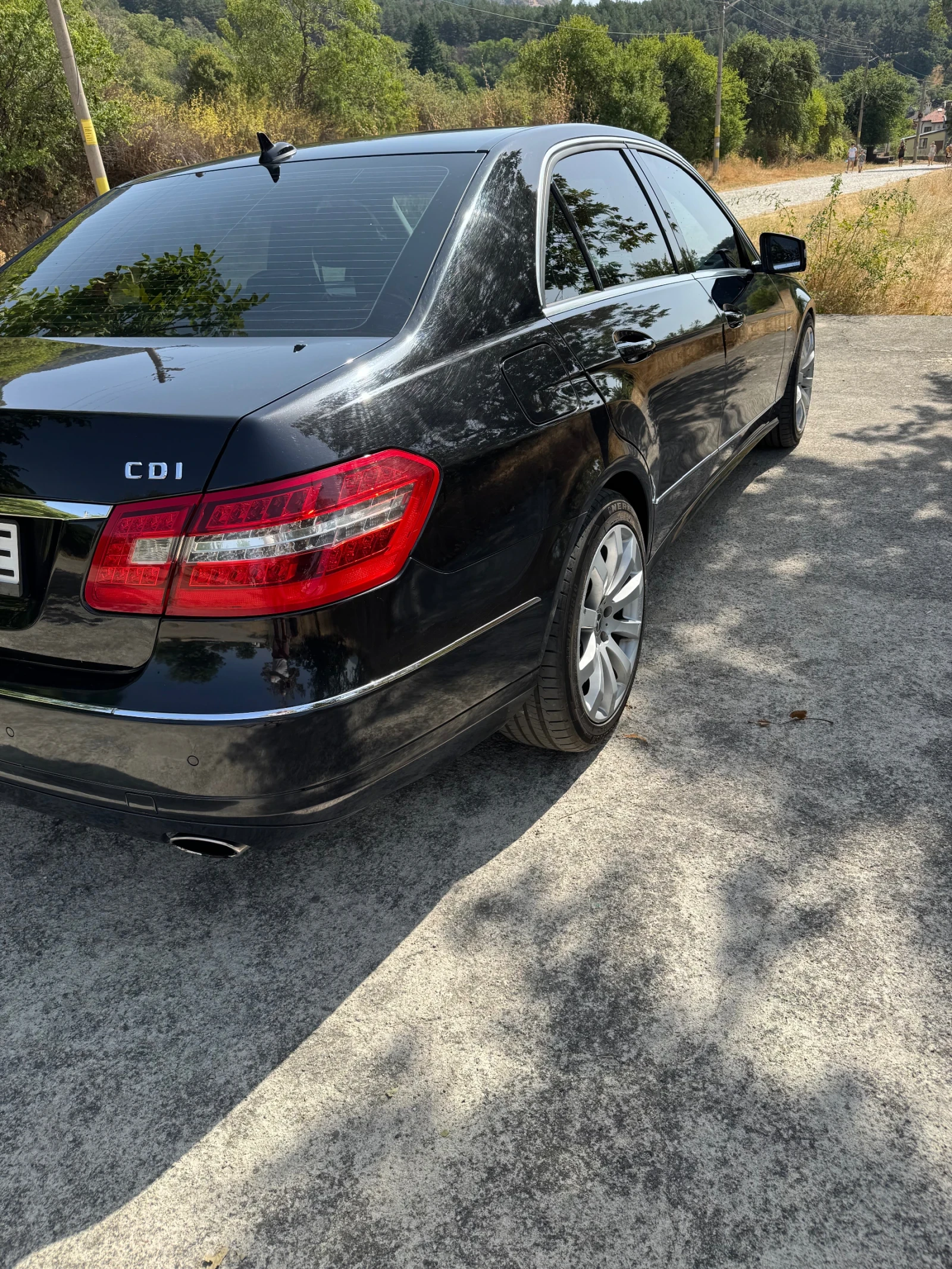 Mercedes-Benz E 350, снимка 4 - Автомобили и джипове - 55867606