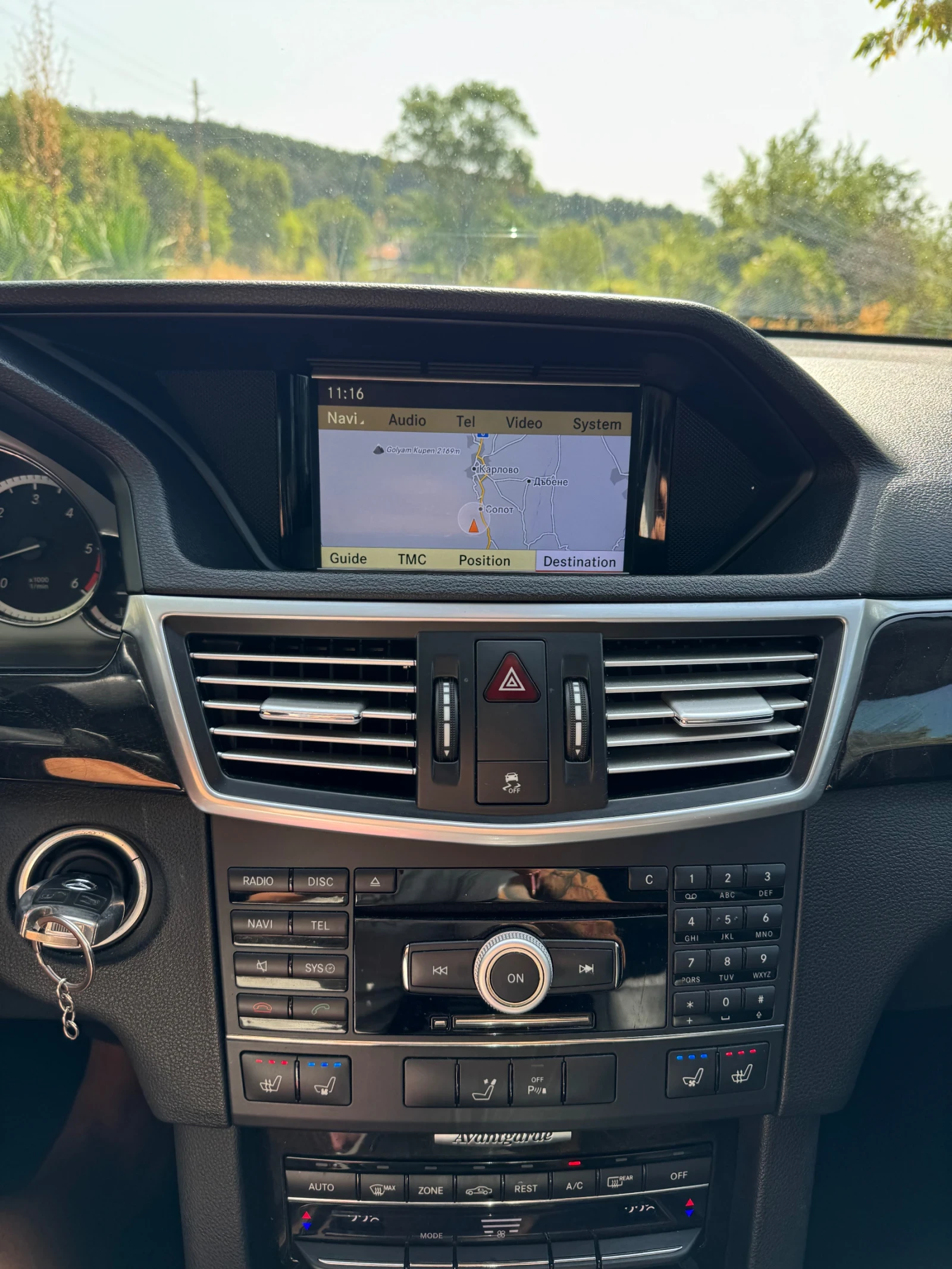 Mercedes-Benz E 350, снимка 8 - Автомобили и джипове - 55867606
