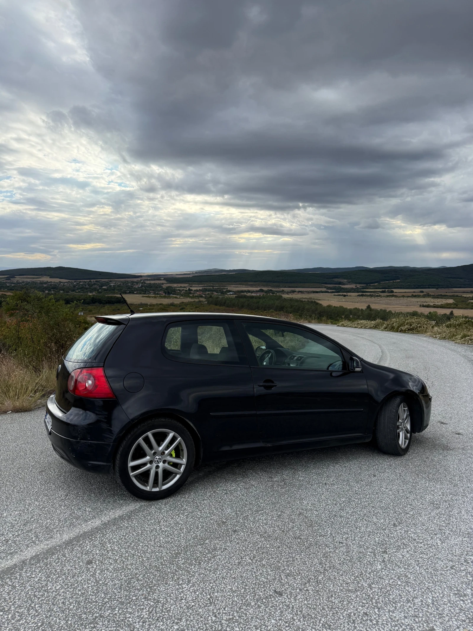 VW Golf, снимка 3 - Автомобили и джипове - 56183657