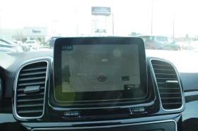 Mercedes-Benz GLE 400 4MATIC, снимка 11