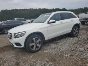  Mercedes-Benz GLC 30...