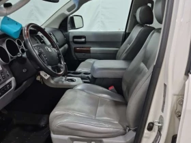 Toyota Sequoia * Platinum * PANO* KEYLESS* ПОДГРЕВ* , снимка 5 - Автомобили и джипове - 53644181
