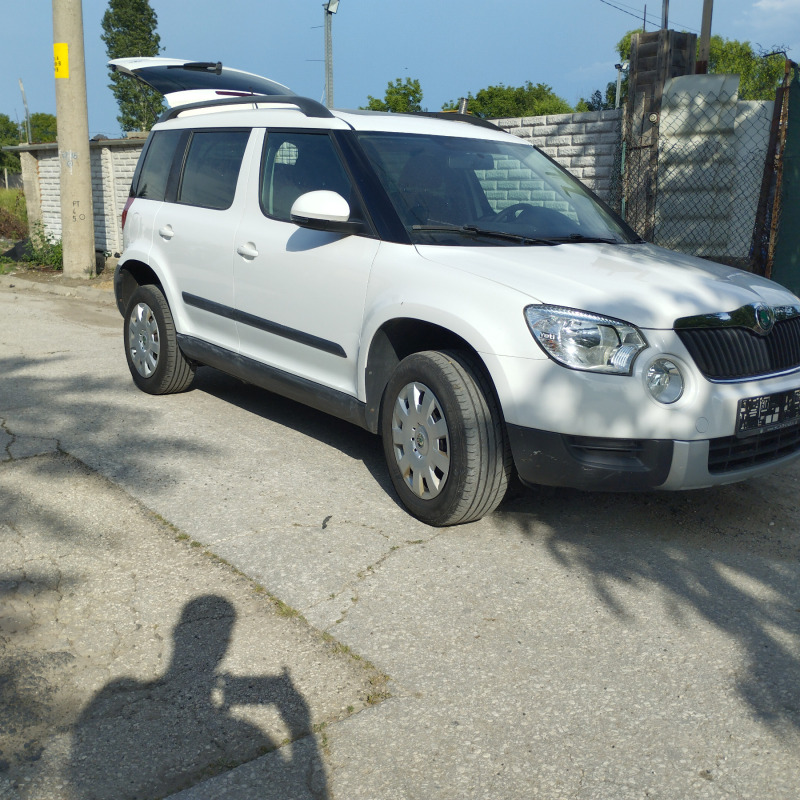Skoda Yeti, снимка 7 - Автомобили и джипове - 46212651