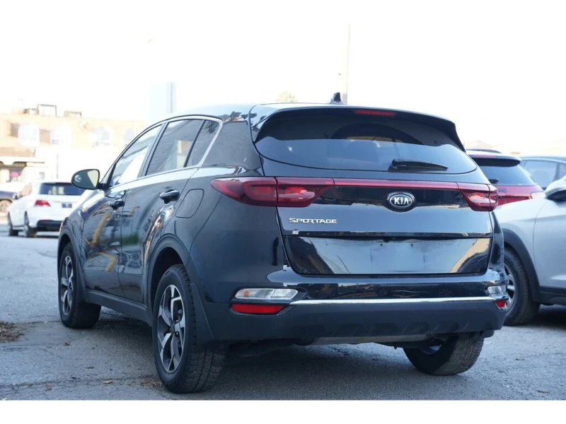 Kia Sportage * LX PKG/ APPLE CARPLAY/ BLUETOOTH/ CAMERA * CARFA, снимка 6 - Автомобили и джипове - 52740493