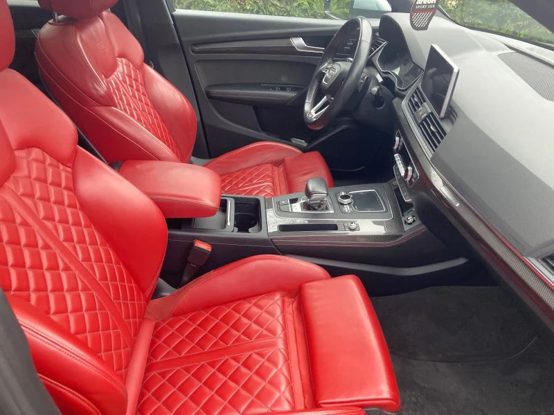 Audi SQ5 V6T, снимка 10 - Автомобили и джипове - 52857542