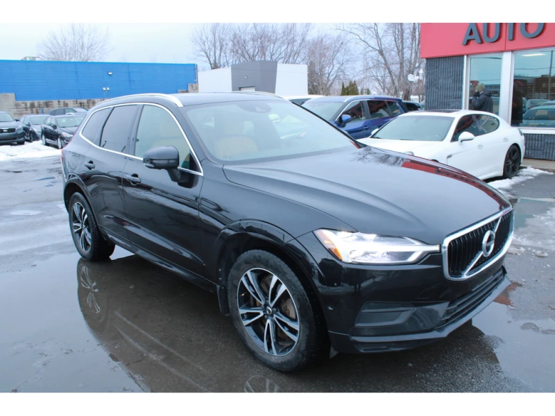 Volvo XC60 T6 AWD Momentum, снимка 2 - Автомобили и джипове - 53340454