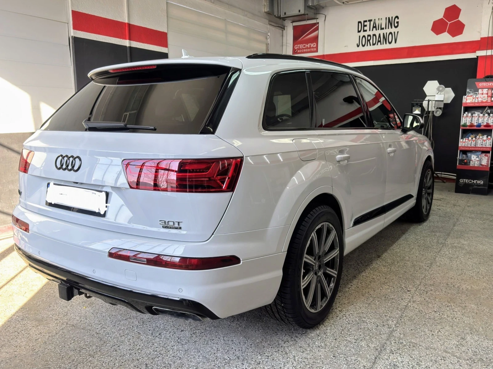Audi Q7 3.0 TFSI / Blackout / 3xAndroid - изображение 4