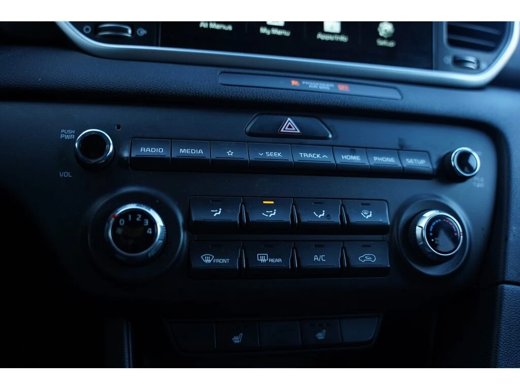 Kia Sportage * LX PKG/ APPLE CARPLAY/ BLUETOOTH/ CAMERA * CARFA | Mobile.bg   12