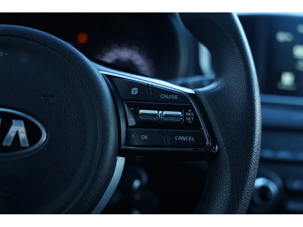 Kia Sportage * LX PKG/ APPLE CARPLAY/ BLUETOOTH/ CAMERA * CARFA | Mobile.bg   11